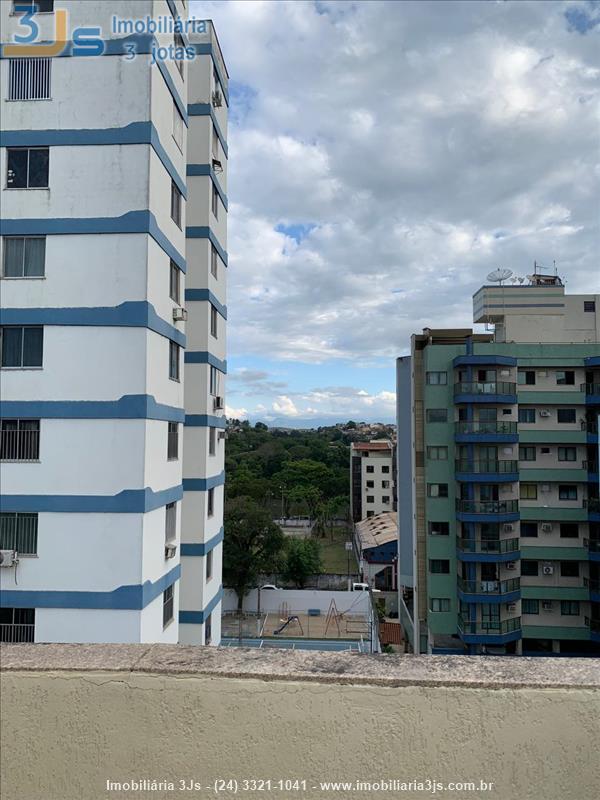 Cobertura a Venda no Comercial em Resende