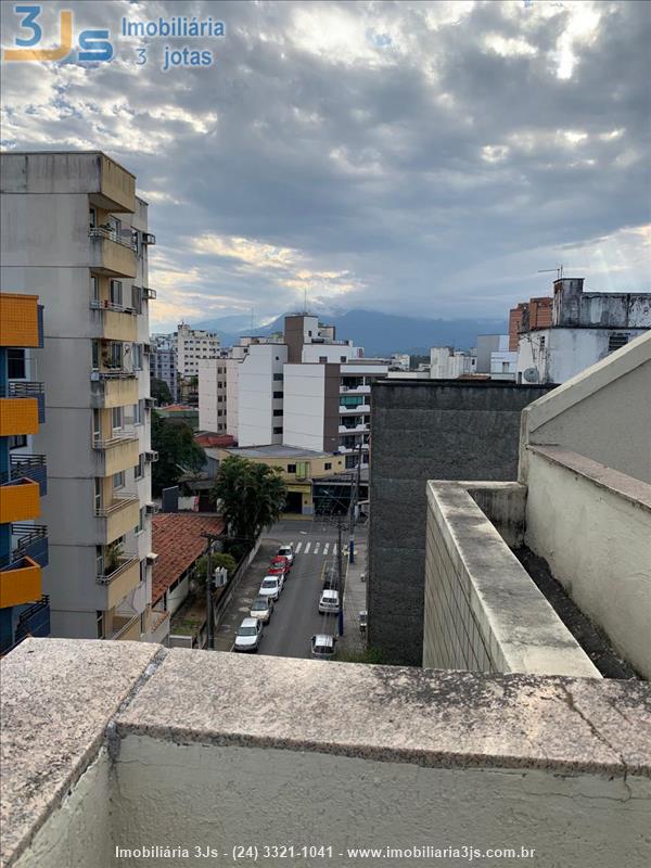 Cobertura a Venda no Comercial em Resende