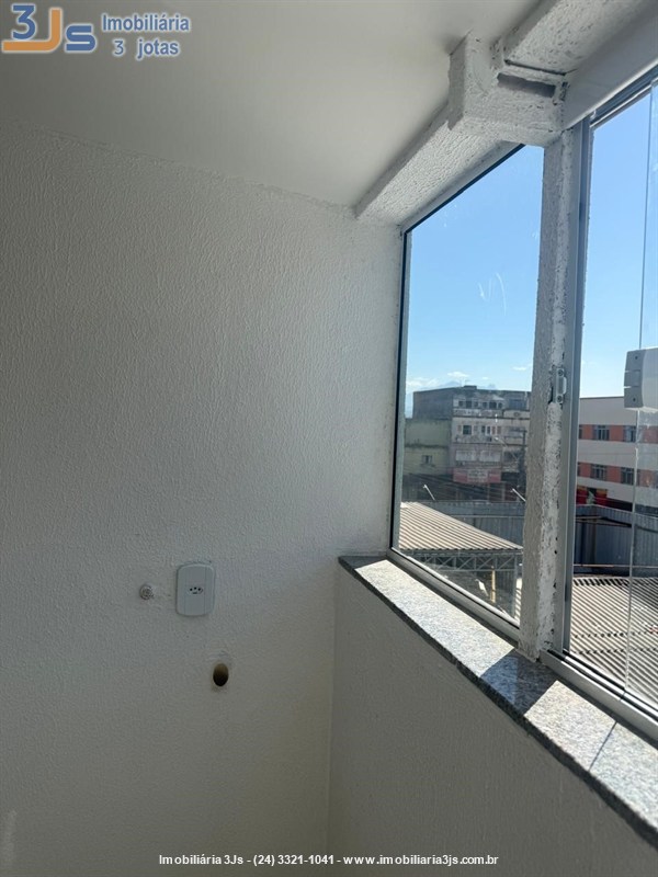 Kitnet para Alugar no Vila Julieta em Resende