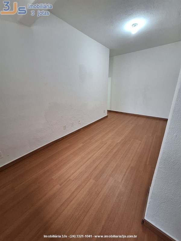 Apartamento para Alugar no Vila Julieta em Resende