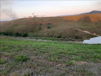 Terreno à Venda