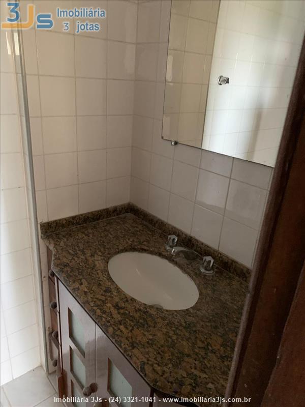 Apartamento Duplex a Venda no Comercial em Resende