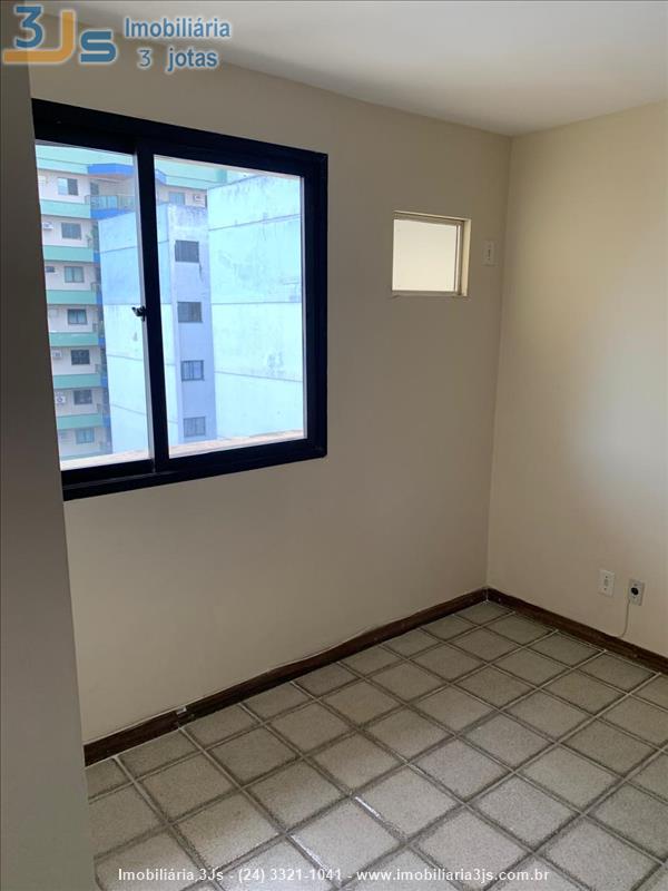 Apartamento Duplex a Venda no Comercial em Resende