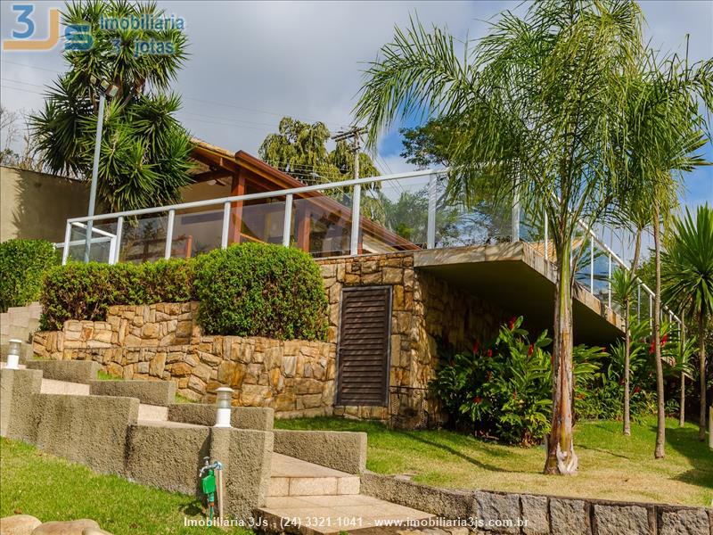 Casa para Venda ou Alugar no Jardim Brasília em Resende