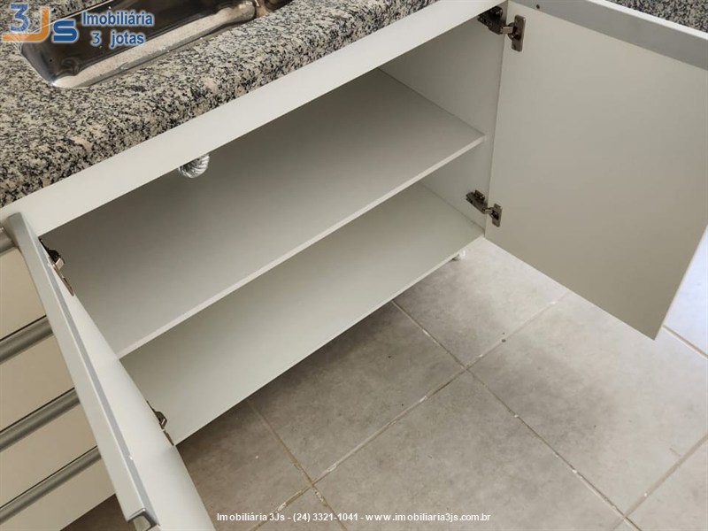 Apartamento para Venda ou Alugar no Elite em Resende